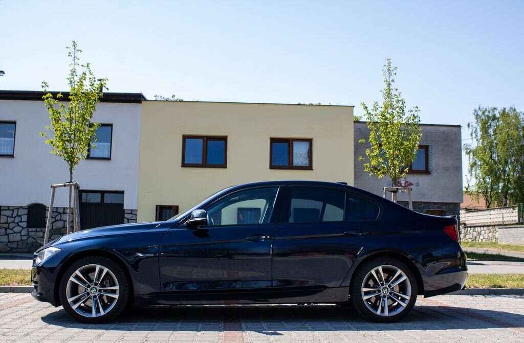 BMW Řada 3 Sedan / Limuzína 3,0 l 225 kw