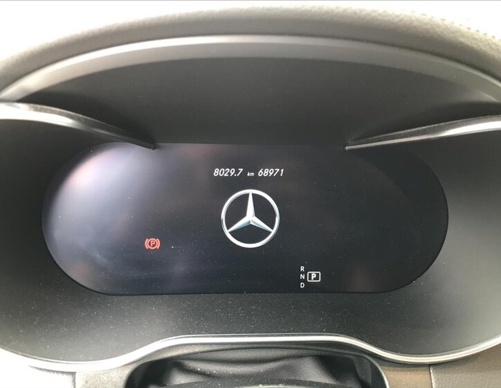 Mercedes-Benz GLC SUV 2,0 l 143 kw