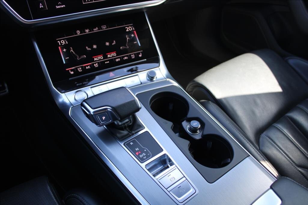 Audi A6 Kombi 3,0 l 210 kw