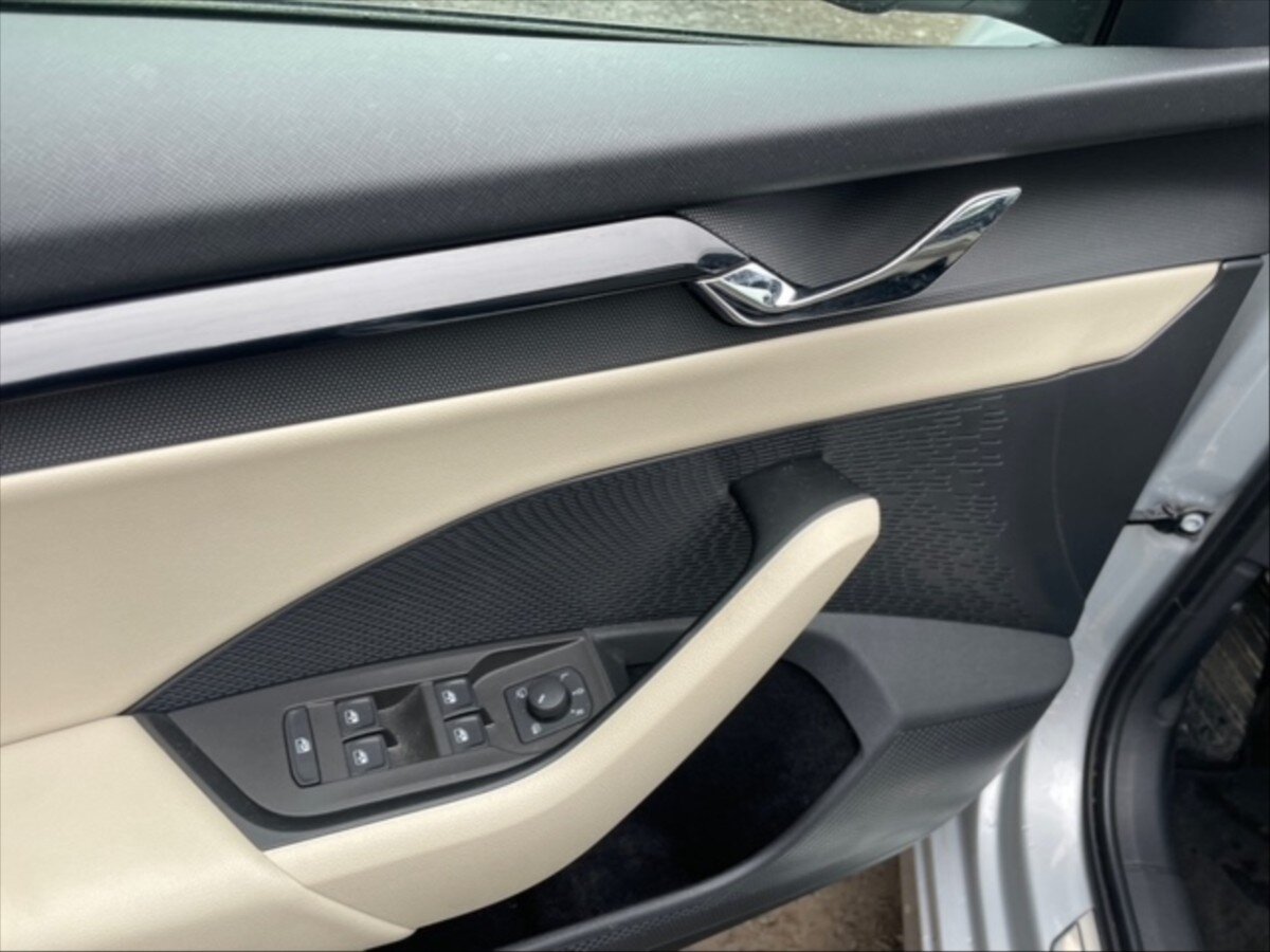 Škoda Octavia Liftback 2,0 l 85 kw