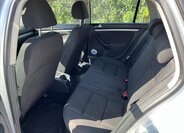 Volkswagen Golf Kombi 1,6 l 77 kw