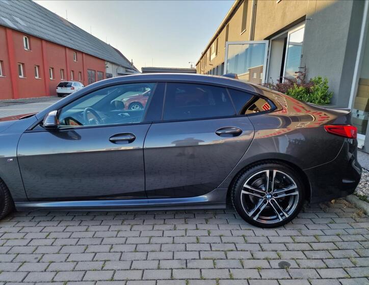 BMW Řada 2 43