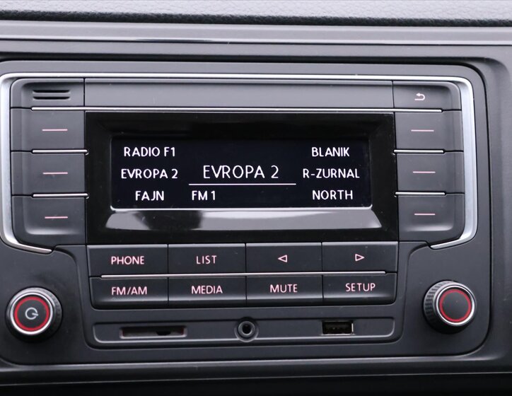 Volkswagen Transporter Kombi 2,0 l 110 kw