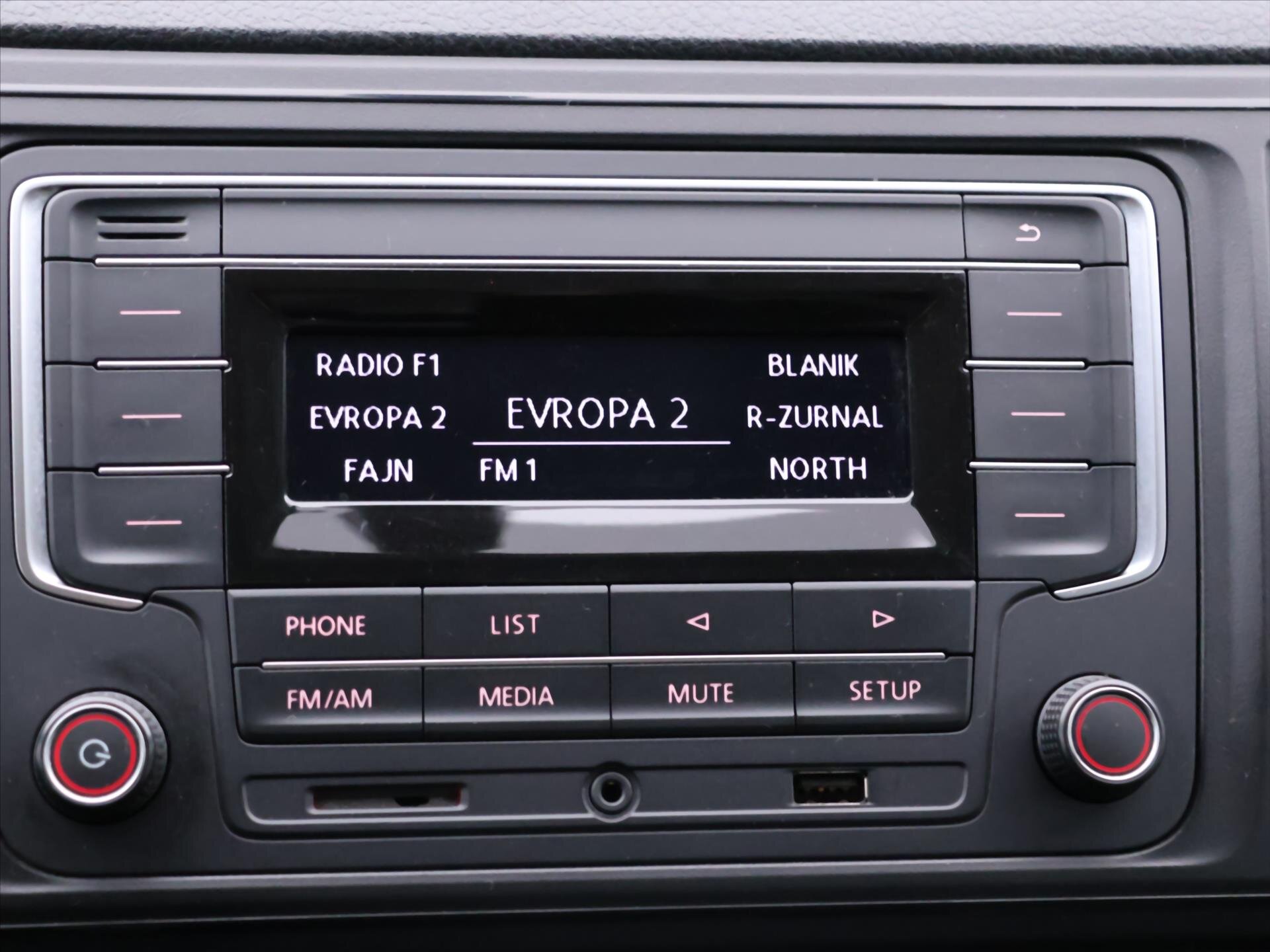 Volkswagen Transporter Kombi 2,0 l 110 kw