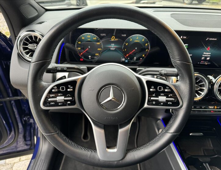 Mercedes-Benz GLB SUV 1,3 l 120 kw