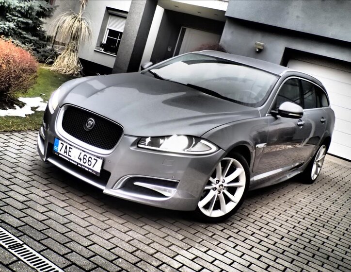 Jaguar XF Kombi 3,0 l 177 kw