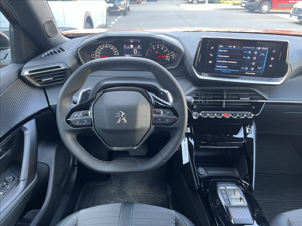 Peugeot 2008 SUV / Terénní 1,2 l 96 kw