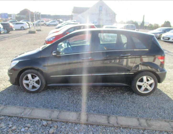 Mercedes-Benz Třídy B 8