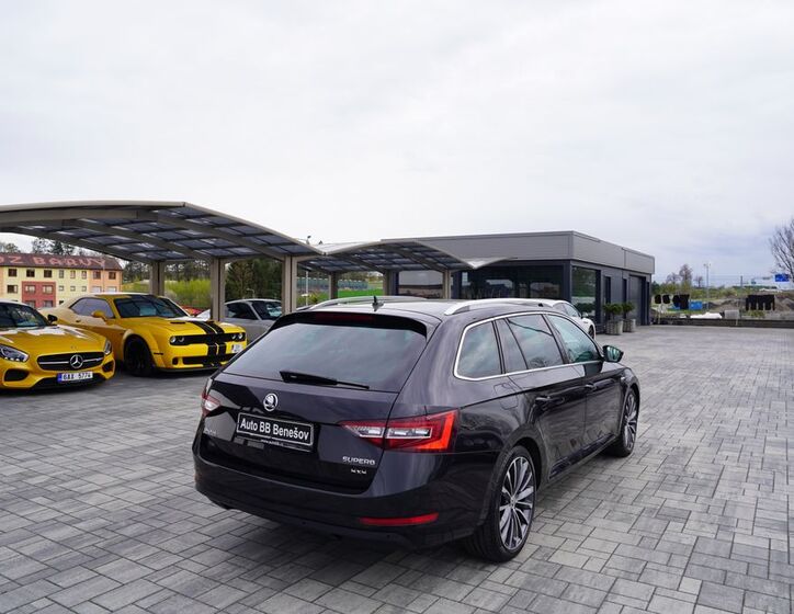 Škoda Superb Kombi 2,0 l 140 kw