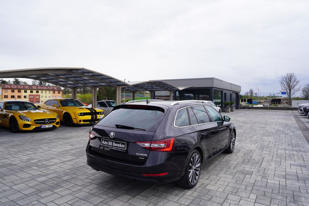 Škoda Superb Kombi 2,0 l 140 kw