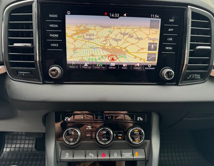 Škoda Karoq SUV 1,5 l 110 kw