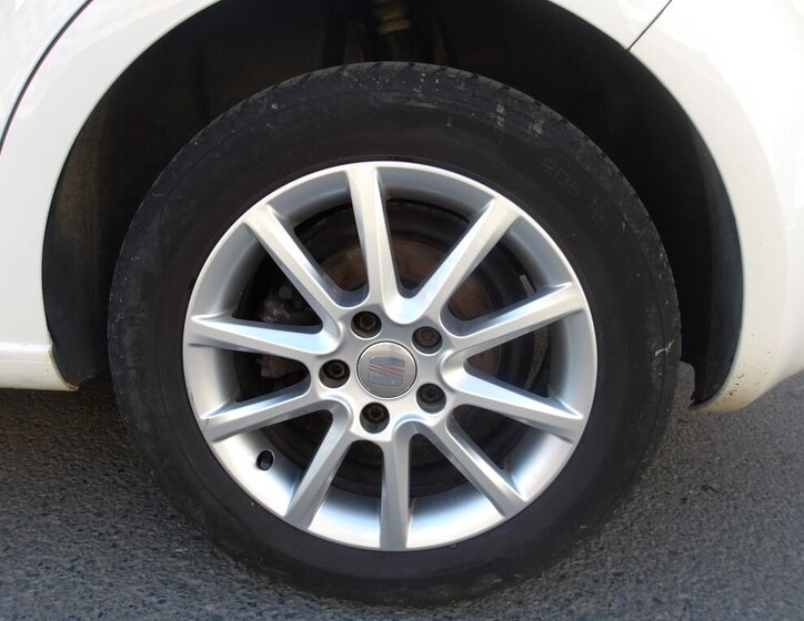 Seat Leon Hatchback 1,4 l 92 kw