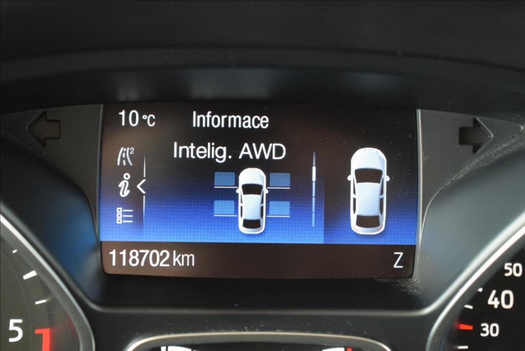 Ford Kuga SUV / Terénní 2,0 l 110 kw