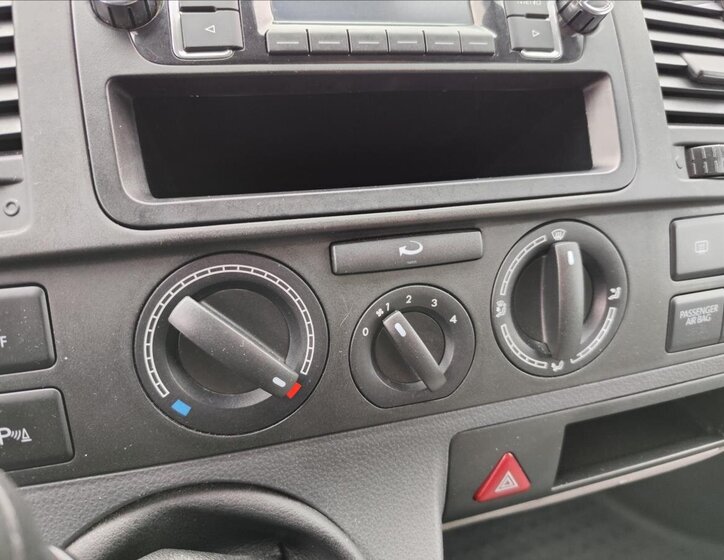 Volkswagen Transporter Ostatní 2,0 l 84 kw