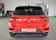 Volkswagen T-Roc SUV / Terénní 2,0 l 140 kw