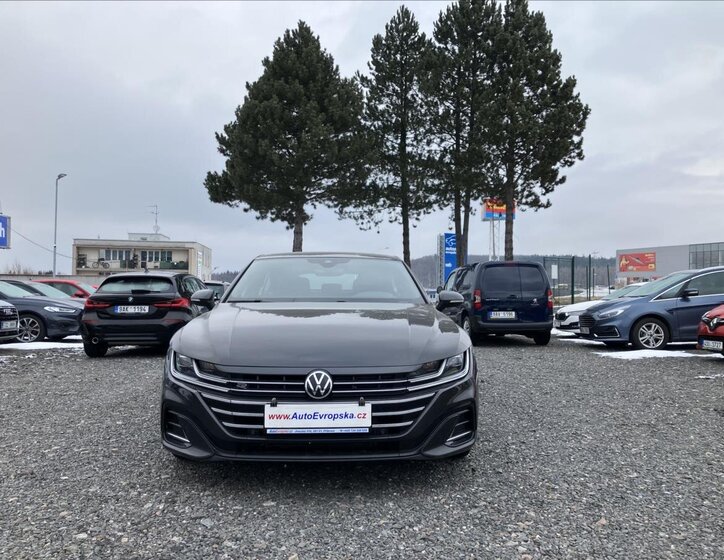 Volkswagen Arteon Liftback 2,0 l 110 kw