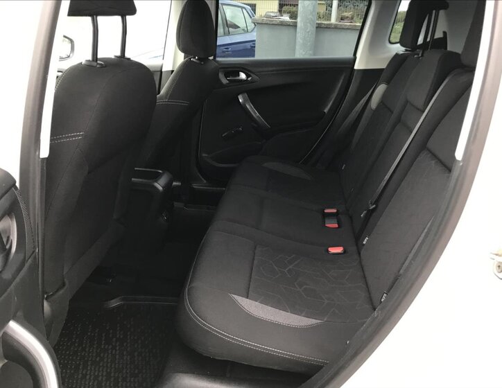 Peugeot 2008 Kombi 1,6 l 73 kw