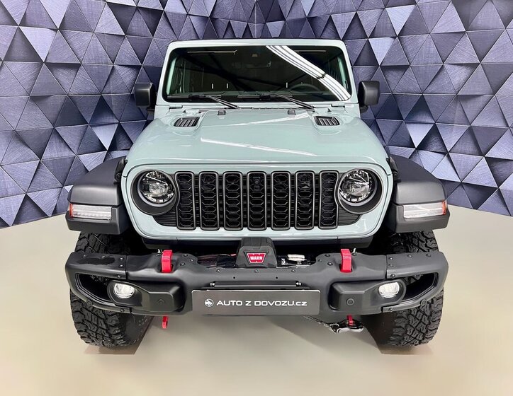 Jeep Wrangler 3