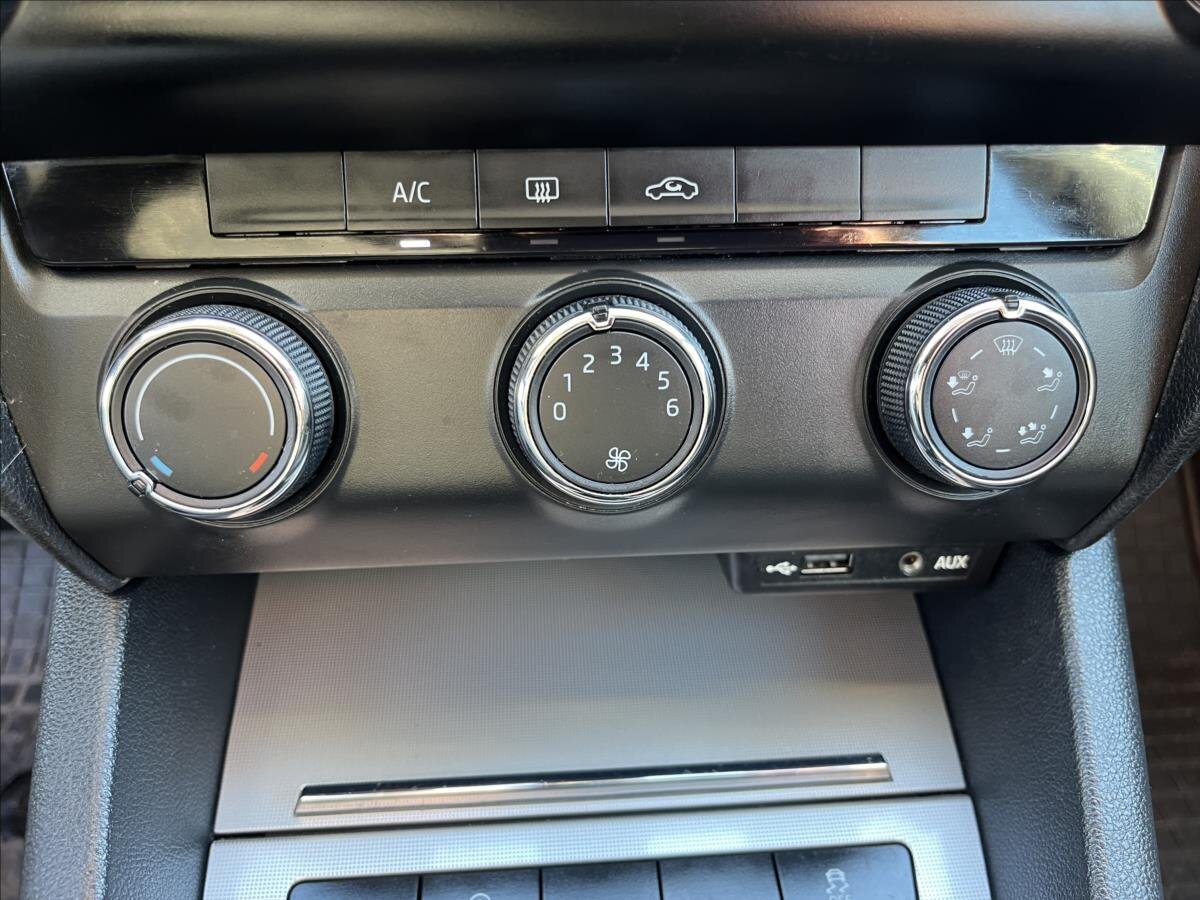 Škoda Octavia Kombi 1,6 l 77 kw