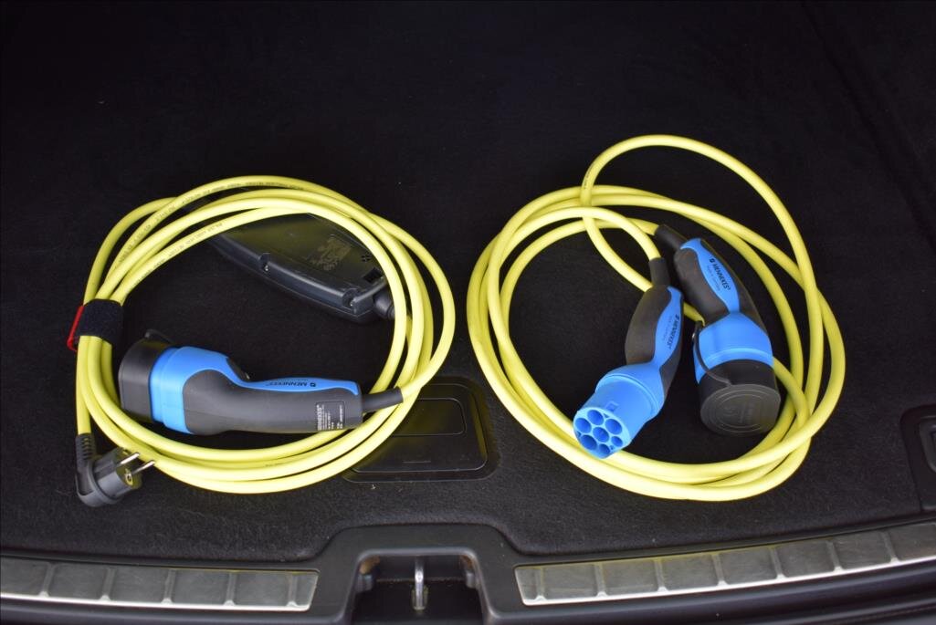 Volvo XC60 SUV 2,0 l 223 kw