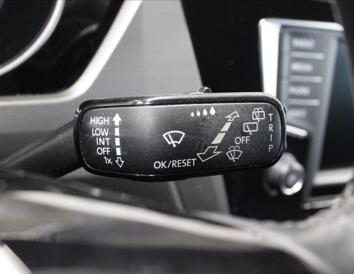 Volkswagen Touran MPV 1,4 l 110 kw