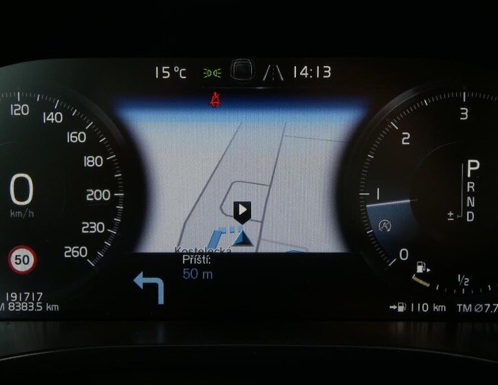 Volvo XC60 SUV / Terénní 2,0 l 140 kw