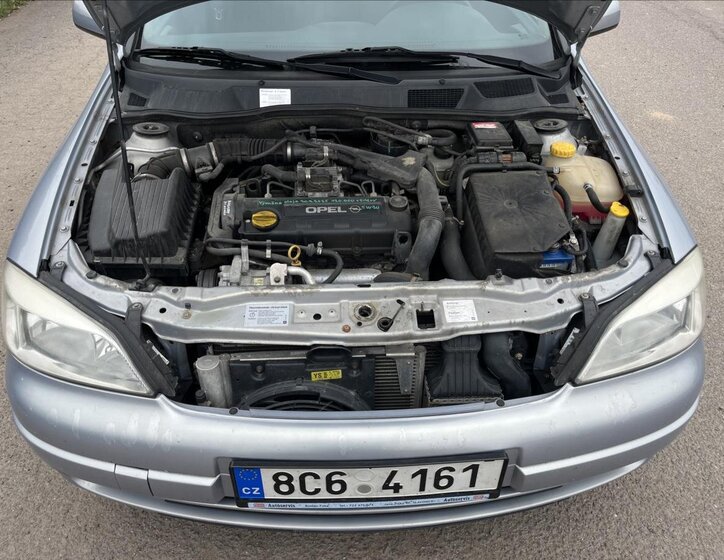 Opel Astra Hatchback 1,7 l 55 kw