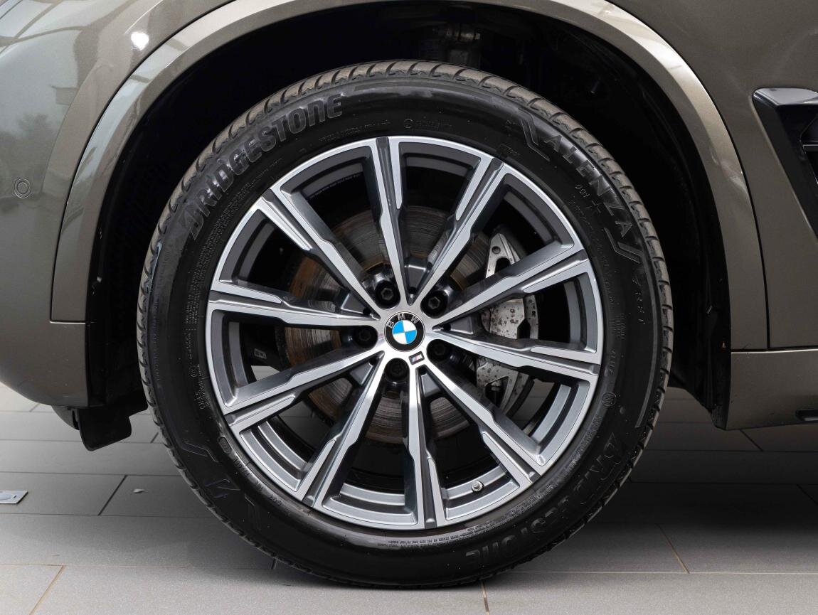 BMW X5 SUV 3,0 l 219 kw