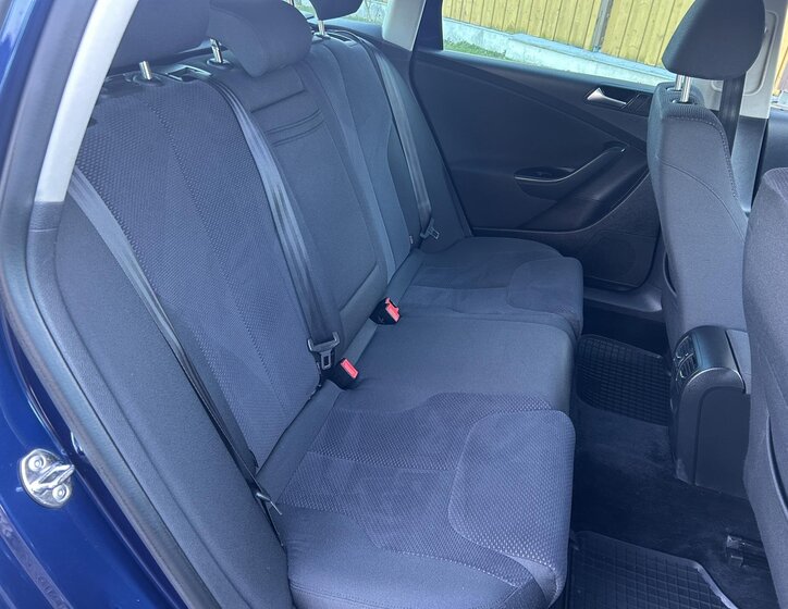 Volkswagen Passat Kombi 2,0 l 81 kw