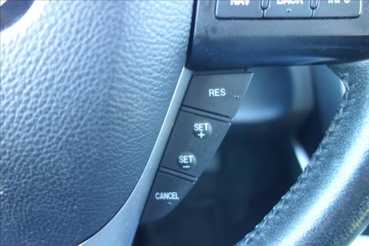 Mazda CX-7 SUV / Terénní 2,2 l 127 kw