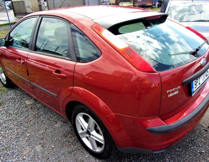 Ford Focus 6