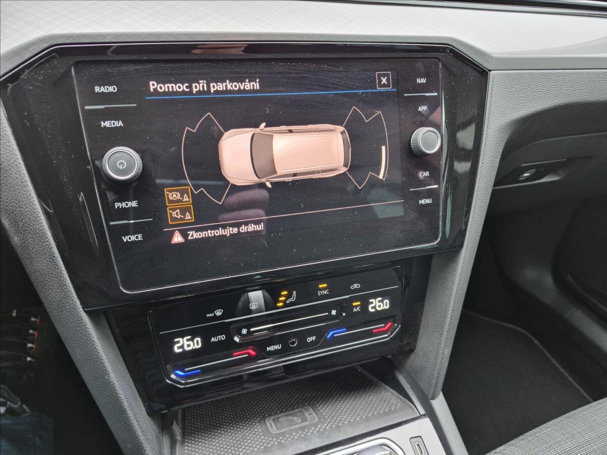 Volkswagen Passat Kombi 2,0 l 110 kw