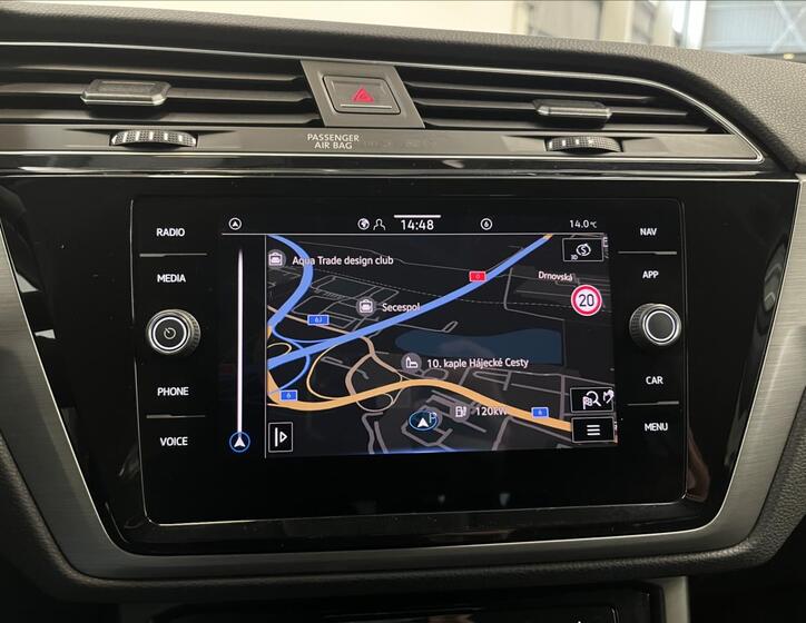 Volkswagen Touran 10