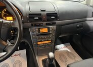 Toyota Avensis Liftback 1,8 l 95 kw