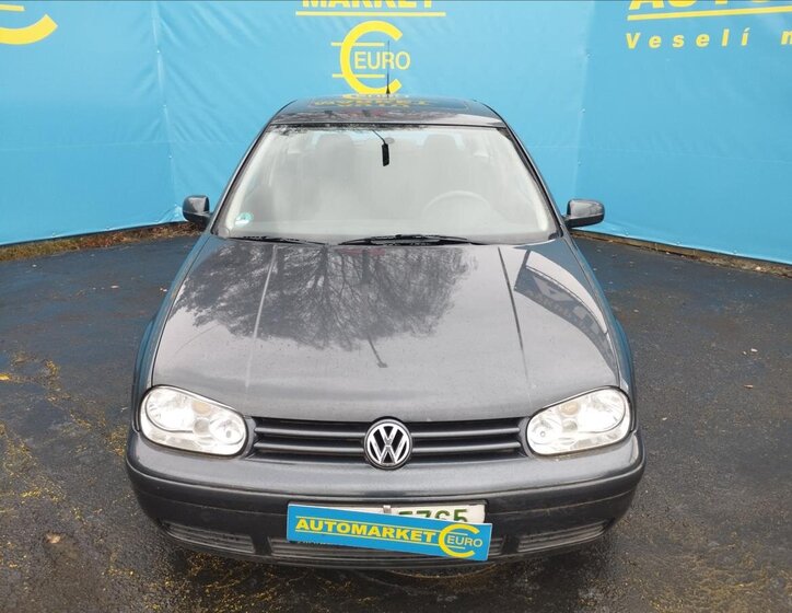 Volkswagen Golf 2