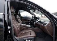 BMW Řada 7 Sedan 3,0 l 250 kw