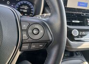 Toyota Corolla Sedan 1,5 l 92 kw