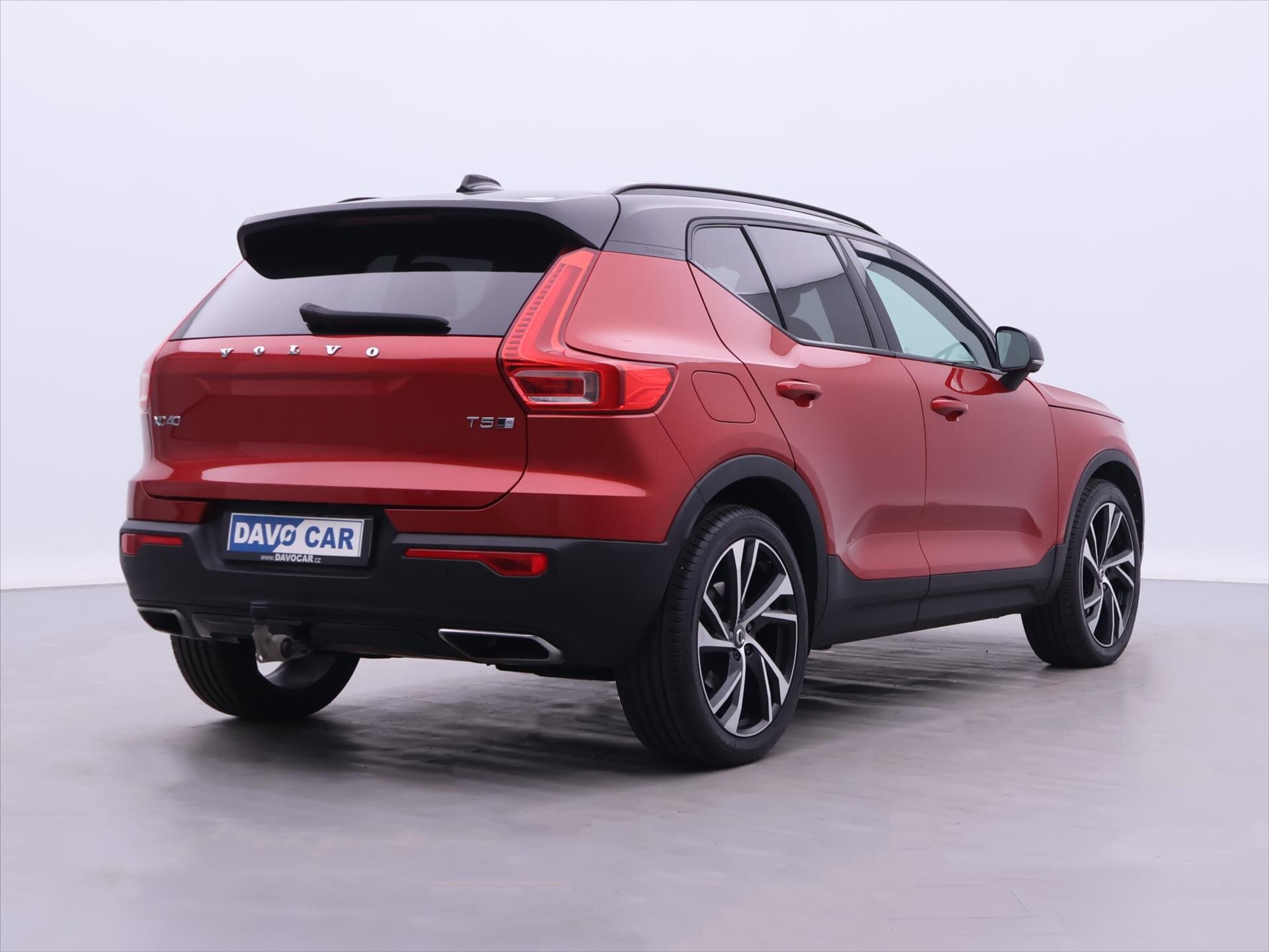 Volvo XC40 SUV 182,0 182 kw