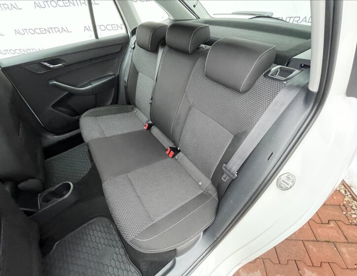 Škoda Rapid Hatchback 1,2 l 77 kw