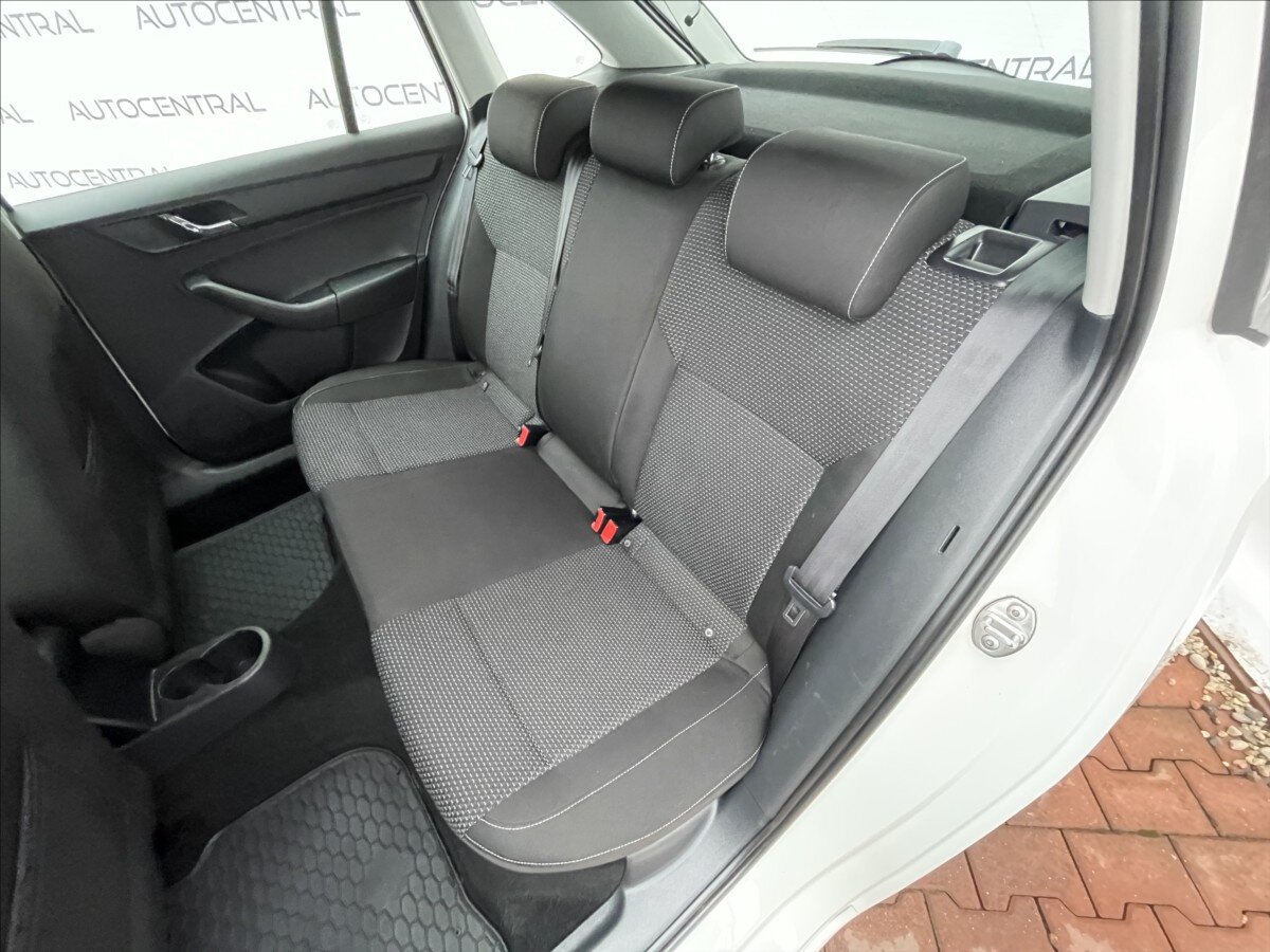 Škoda Rapid Hatchback 1,2 l 77 kw