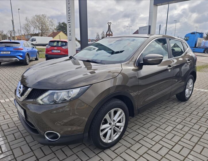 Nissan Qashqai SUV / Terénní 1,2 l 85 kw