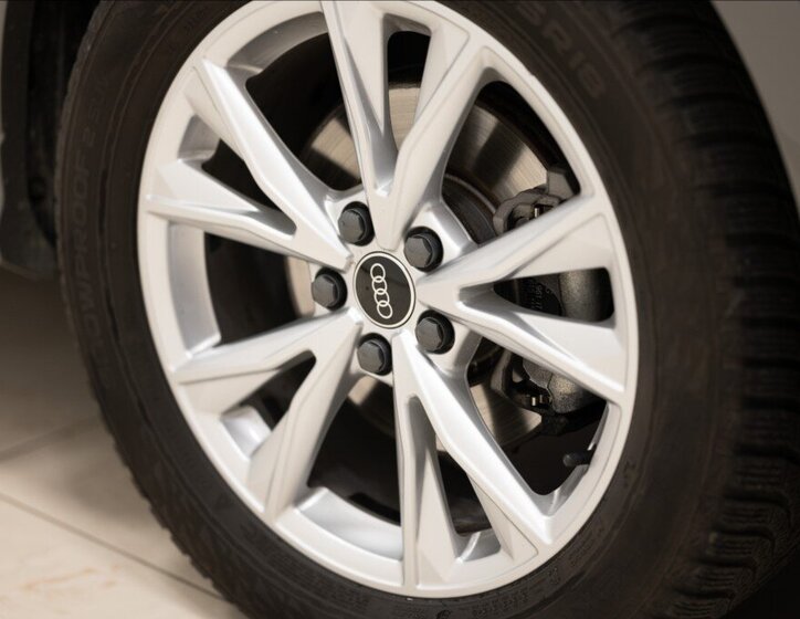 Audi Q3 SUV / Terénní 1,5 l 110 kw