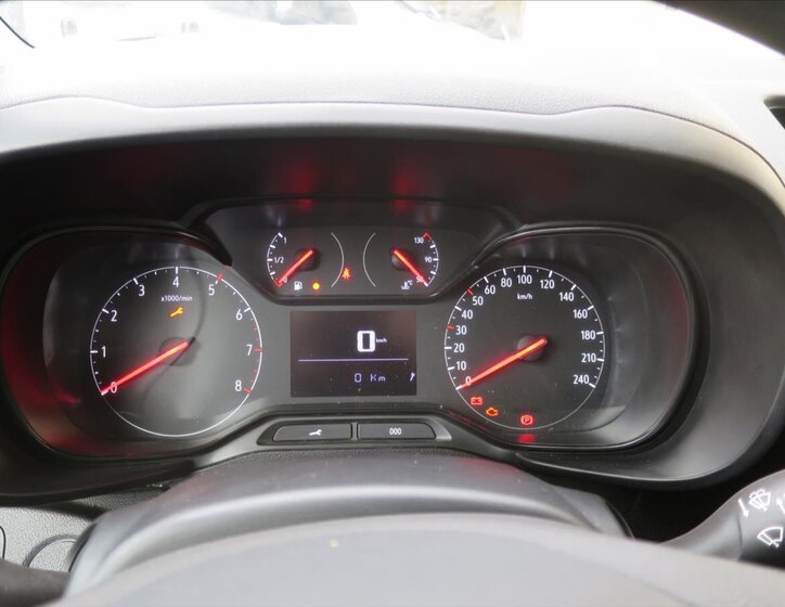 Opel Combo Ostatní 1,2 l 81 kw