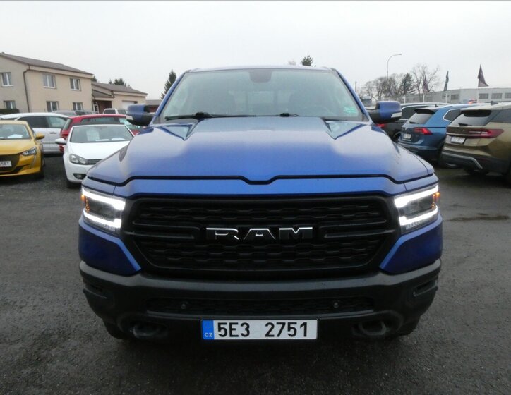 Dodge RAM 1500 Pick-up 5,7 l 295 kw