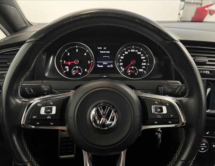 Volkswagen Golf Hatchback 2,0 l 135 kw