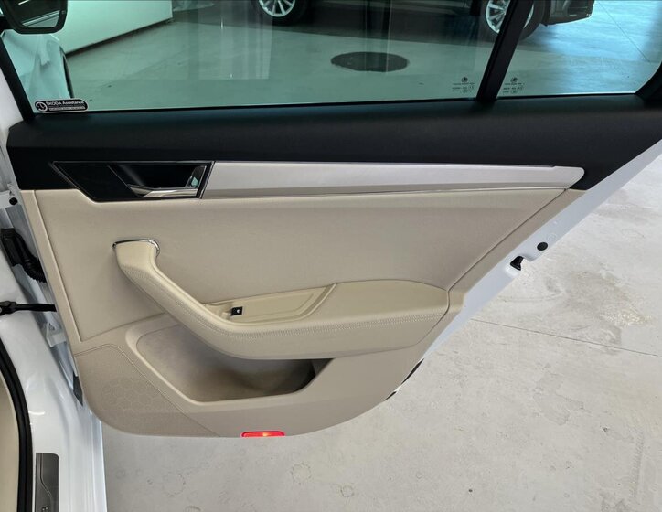 Škoda Superb Kombi 2,0 l 147 kw