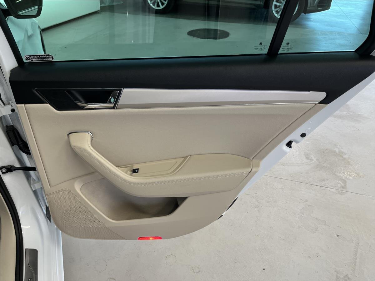 Škoda Superb Kombi 2,0 l 147 kw