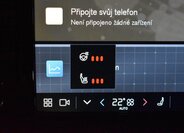 Volvo EX40 SUV / Terénní 0,0 325 kw