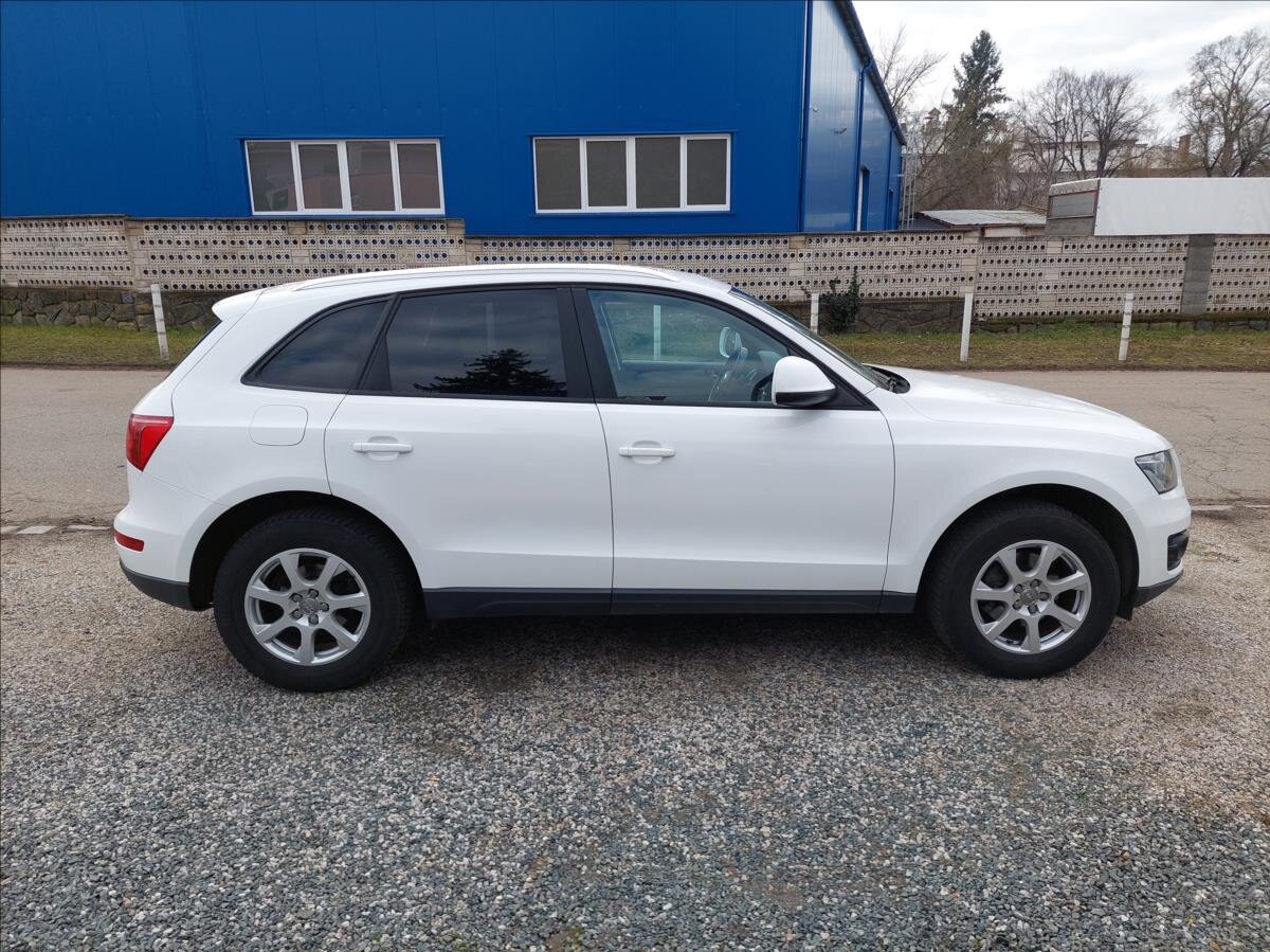 Audi Q5 Kombi 2,0 l 105 kw