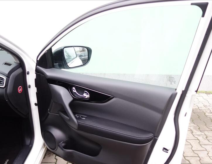 Nissan Qashqai 33